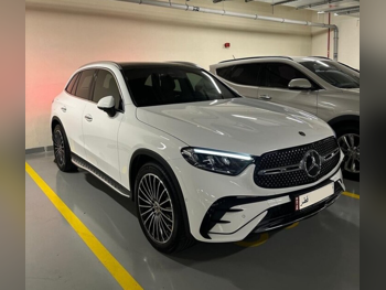Mercedes-Benz  GLC  200 AMG  2024  Automatic  36,000 Km  4 Cylinder  All Wheel Drive (AWD)  SUV  White  With Warranty