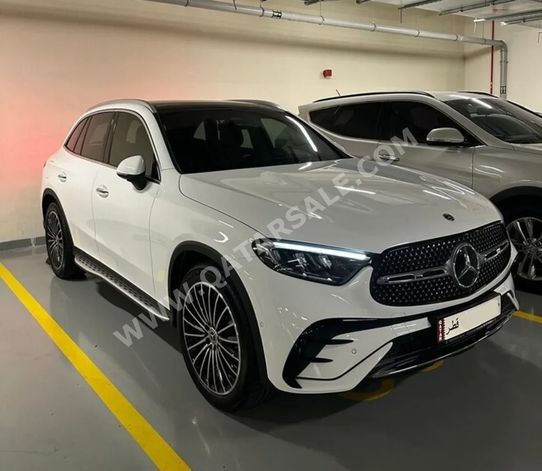 Mercedes-Benz GLC 200 AMG 2024 Automatic 36,000 Km 4 Cylinder All Wheel Drive (AWD) SUV White With Warranty