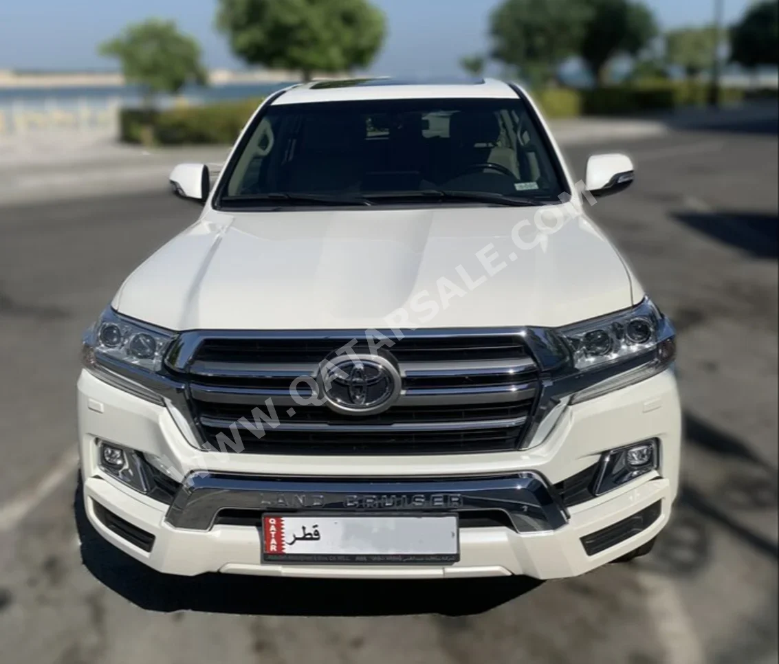 Toyota Land Cruiser GXR 2020 Automatic 95,000 Km 8 Cylinder Four Wheel Drive (4WD) SUV Pearl