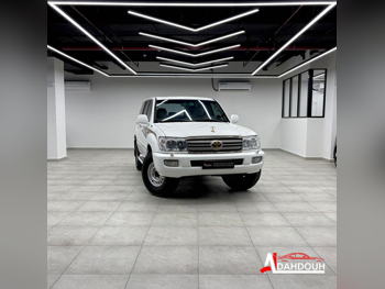 Toyota  Land Cruiser  VXR  2007  Automatic  398,000 Km  8 Cylinder  Four Wheel Drive (4WD)  SUV  Pearl