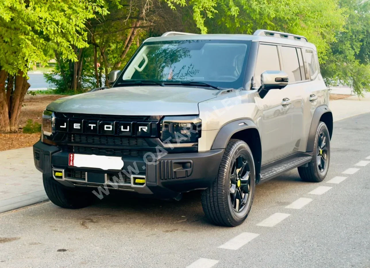 Jetour  T2  2024  Automatic  70,000 Km  5 Cylinder  Four Wheel Drive (4WD)  SUV  Gray  With Warranty