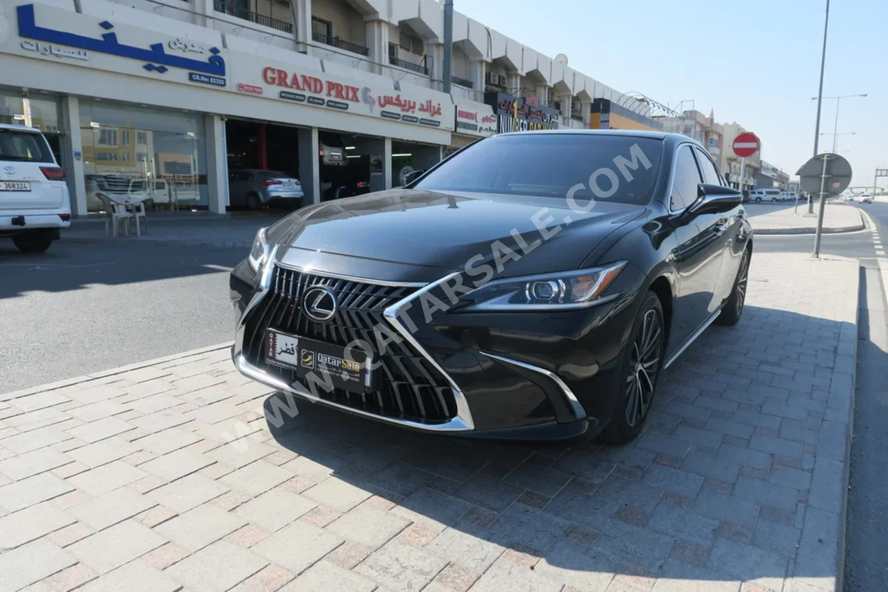 Lexus ES 350 2023 Automatic 22,000 Km 6 Cylinder Rear Wheel Drive (RWD) Sedan Black With Warranty