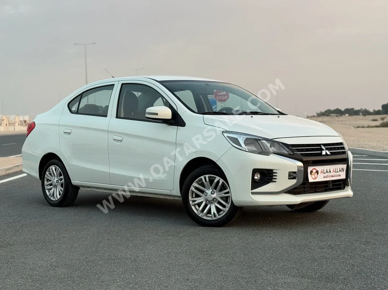 ميتسوبيشي أتراج 2024 اوتوماتيك 3,000 كم 4 سلندر سحب امامي اس يو في أبيض تحت الضمان