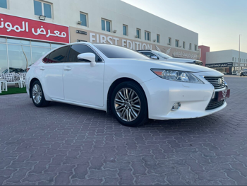لكزس إيه أس 350 2013 اوتوماتيك 147,000 كم 6 سلندر دفع خلفي سيدان أبيض