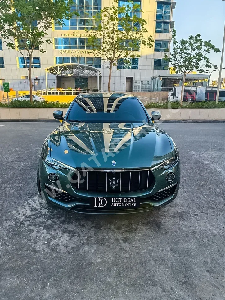 Maserati Levante Q4 2020 Automatic 37,000 Km 4 Cylinder All Wheel Drive (AWD) SUV Green With Warranty
