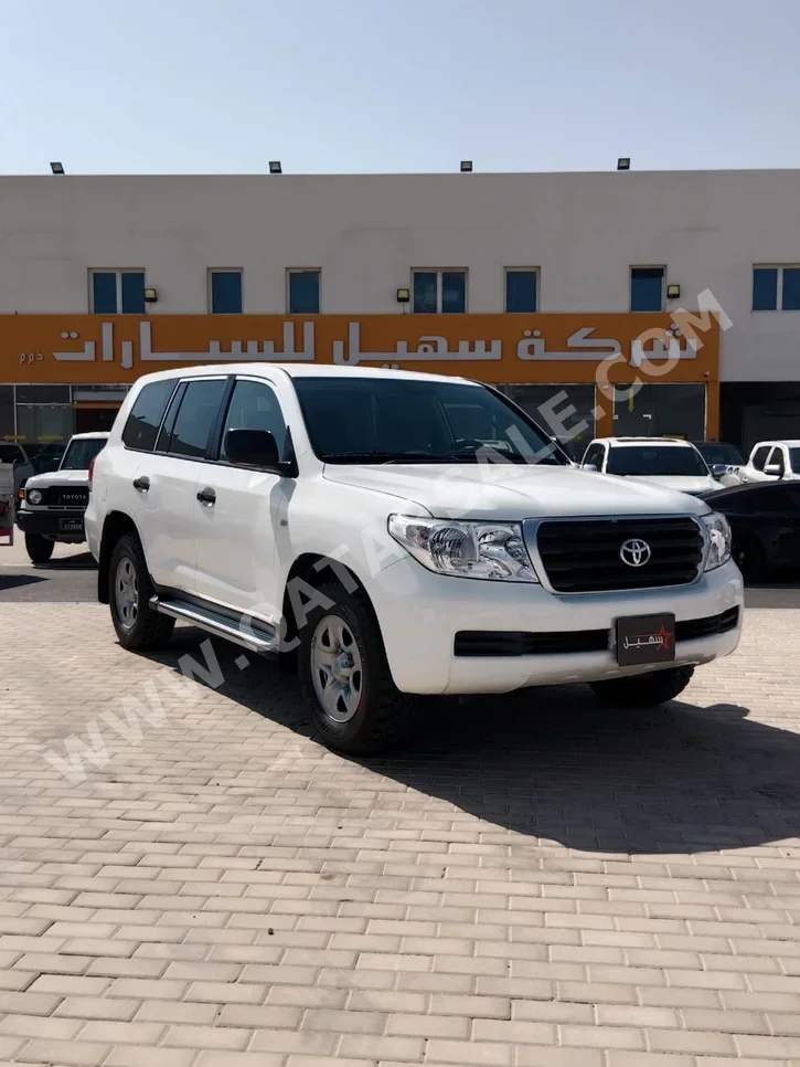 Toyota Land Cruiser G 2008 Manual 38,000 Km 6 Cylinder Four Wheel Drive (4WD) SUV White