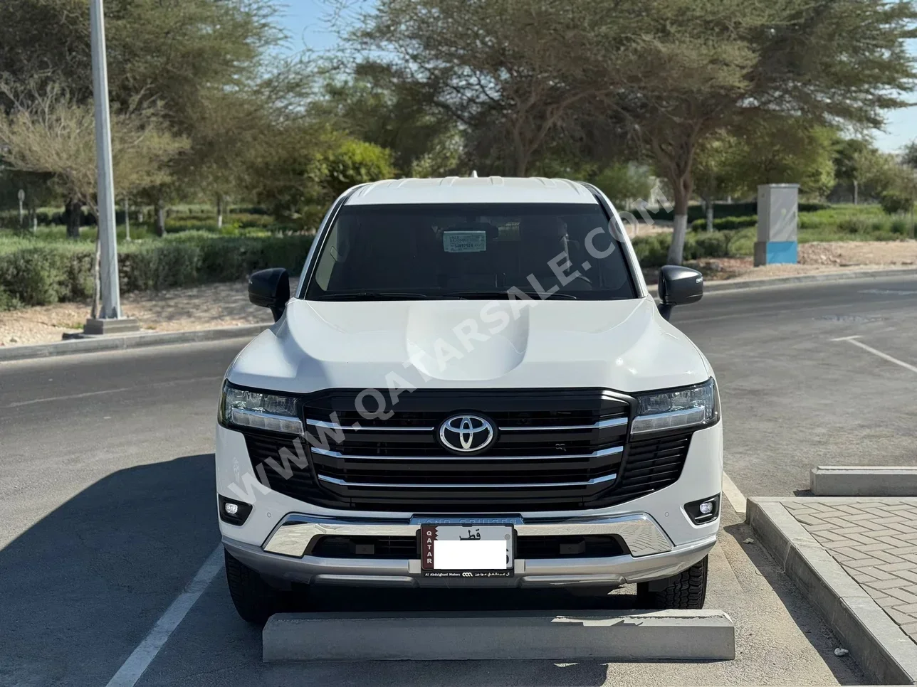 Toyota Land Cruiser SUV 4x4 White 2025