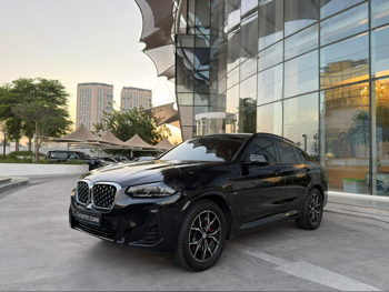 BMW  X-Series  X4  2022  Automatic  82,000 Km  4 Cylinder  Four Wheel Drive (4WD)  SUV  Black  With Warranty