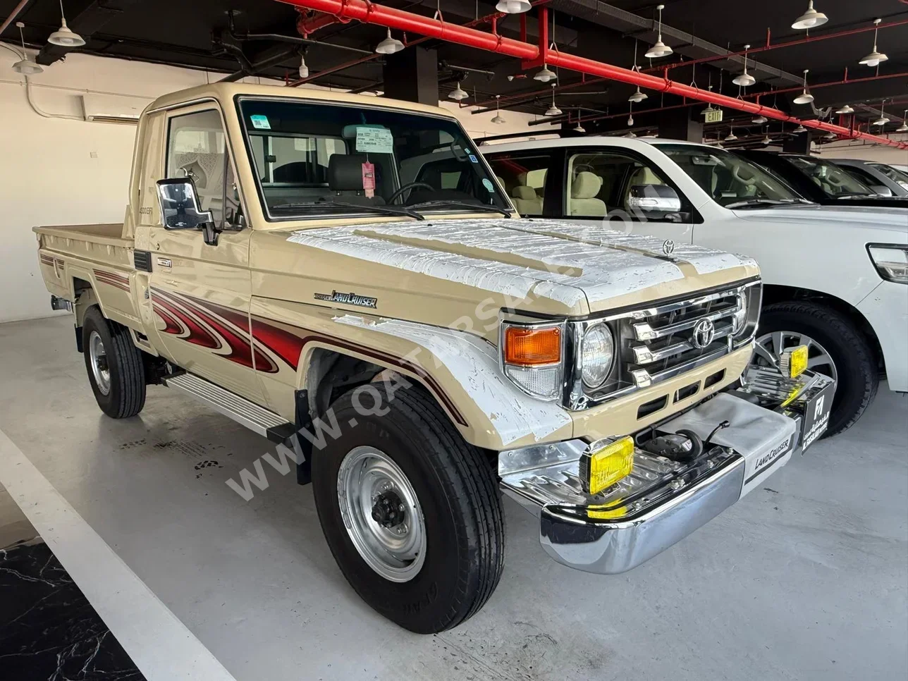 Toyota  Land Cruiser  LX  2006  Manual  207,000 Km  6 Cylinder  Four Wheel Drive (4WD)  Pick Up  Beige