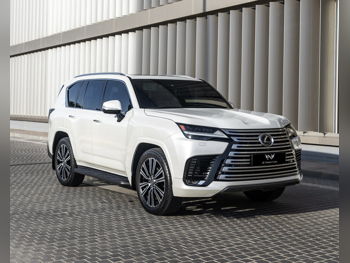 لكزس  ال اكس  600 لكجري  2023  اوتوماتيك  6,000 كم  6 سلندر  دفع رباعي  اس يو في  أبيض  تحت الضمان
