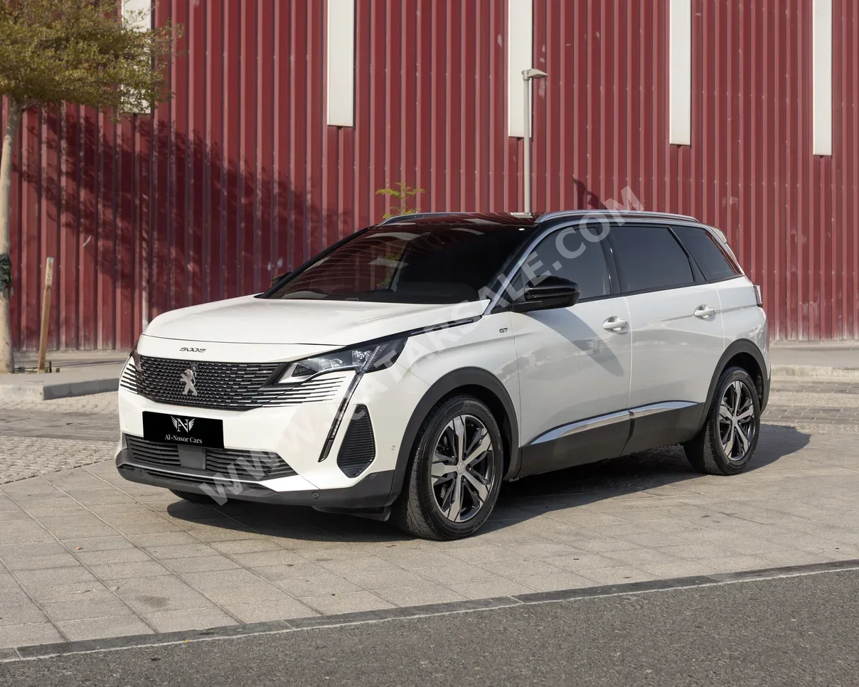 Peugeot 5008 GT LINE 2022 Automatic 35,000 Km 4 Cylinder Four Wheel Drive (4WD) SUV White With Warranty