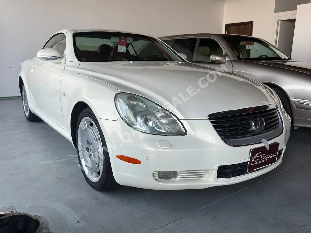 Lexus  SC  430  2003  Automatic  133,000 Km  6 Cylinder  Rear Wheel Drive (RWD)  Sedan  White