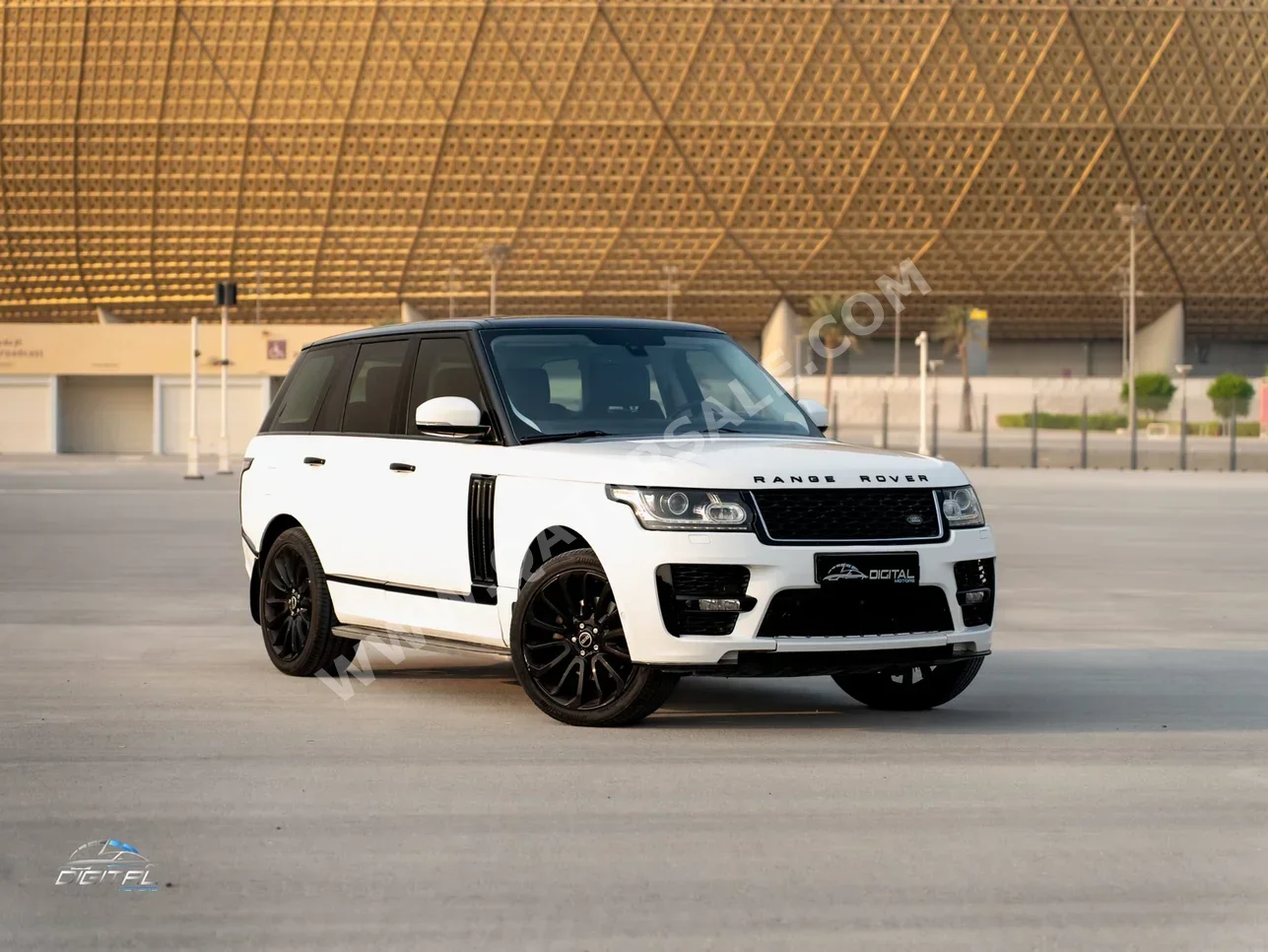 Land Rover Range Rover Vogue 2015 Automatic 115,000 Km 8 Cylinder Four Wheel Drive (4WD) SUV White