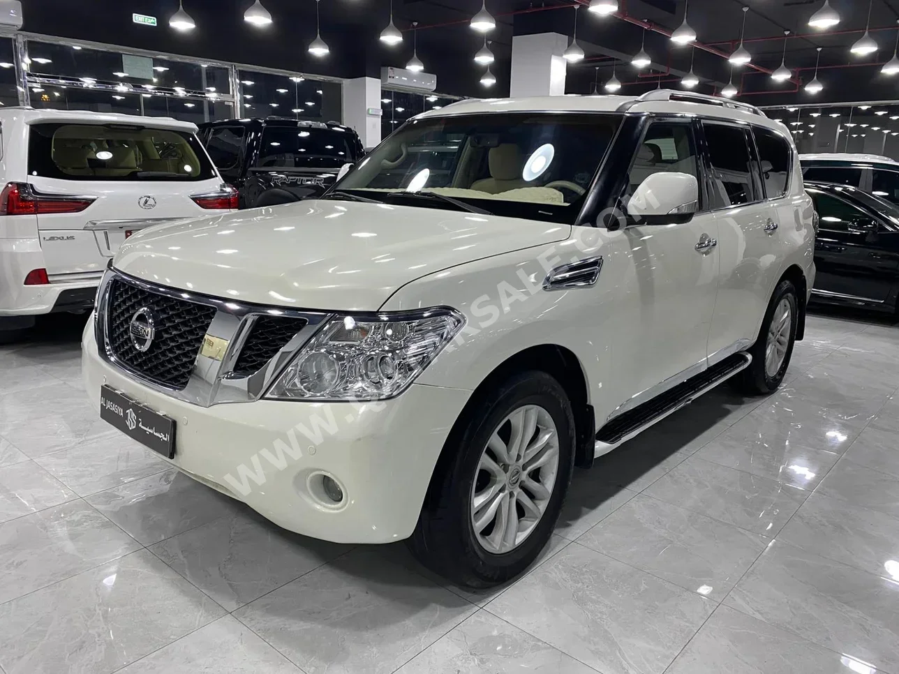 Nissan Patrol LE 2012 Automatic 227,000 Km 8 Cylinder Four Wheel Drive (4WD) SUV White