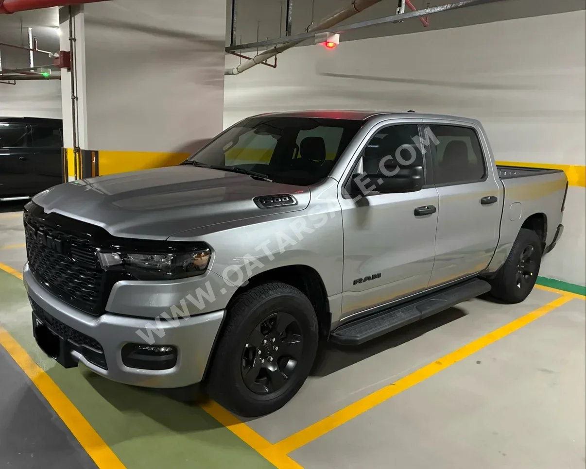 Dodge  Ram  1500  2025  Automatic  6,500 Km  6 Cylinder  Four Wheel Drive (4WD)  Pick Up  Silver  With Warranty