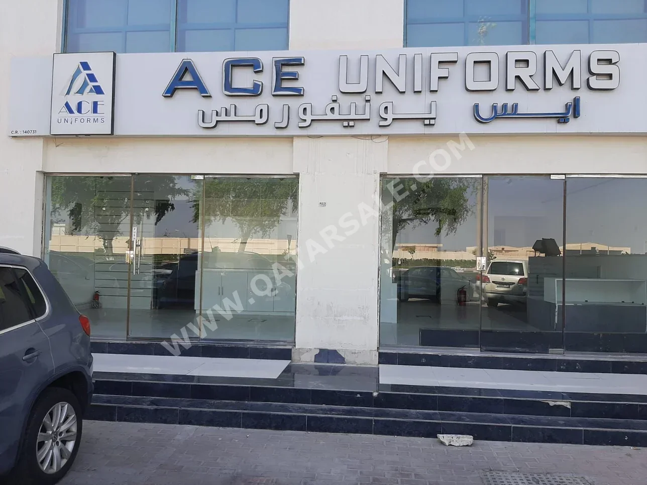 Commercial Shops - Not Furnished  - Doha  For Rent  - Old Airport