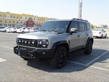 جيتور تي 2 لكجري 2025 اوتوماتيك 23,000 كم 4 سلندر دفع رباعي اس يو في رمادي تحت الضمان