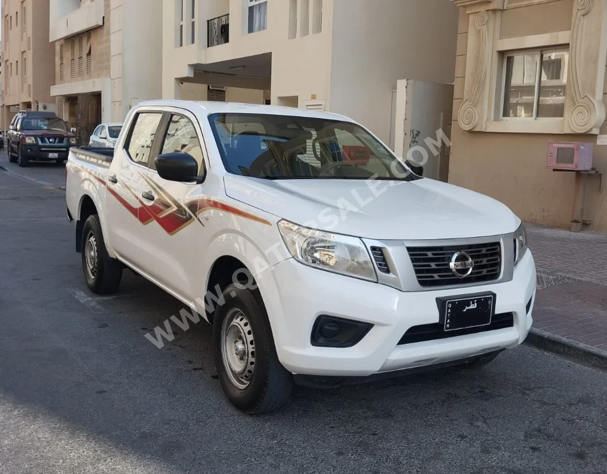 Nissan Navara 2020 Manual 130,000 Km 4 Cylinder Rear Wheel Drive (RWD) Pick Up White