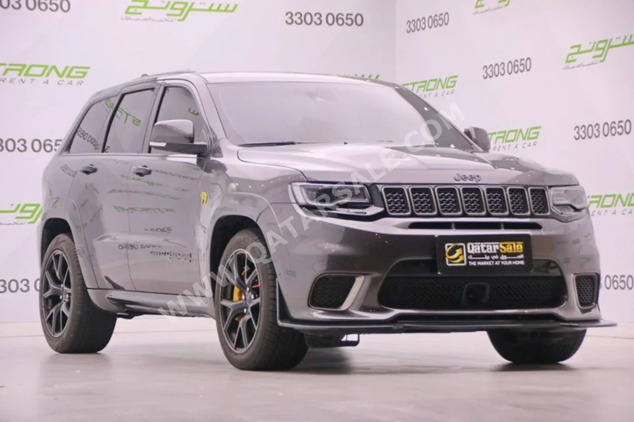Jeep Grand Cherokee TrackHawk 2021 Automatic 17,000 Km 8 Cylinder Four Wheel Drive (4WD) SUV Gray With Warranty