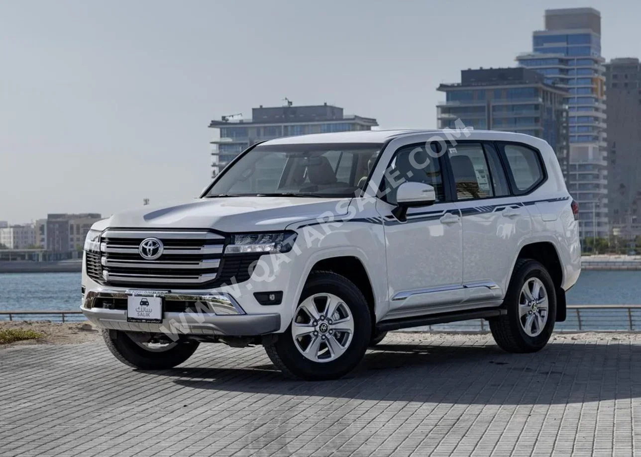 تويوتا  لاند كروزر جي اكس ار  6 سلندر  إس يو في 4 في 4  أبيض  2025