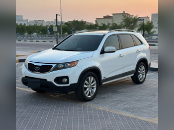 Kia  Sorento  3.5  2012  Automatic  200,000 Km  6 Cylinder  SUV  White