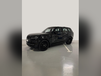 لاند روفر  رنج روفر  فوج اتش اس اي  2023  اوتوماتيك  60,000 كم  6 سلندر  دفع رباعي  اس يو في  أسود  تحت الضمان