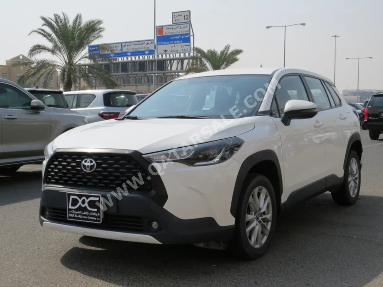 Toyota Corolla 2022 Automatic 267,000 Km 4 Cylinder Front Wheel Drive (FWD) SUV White