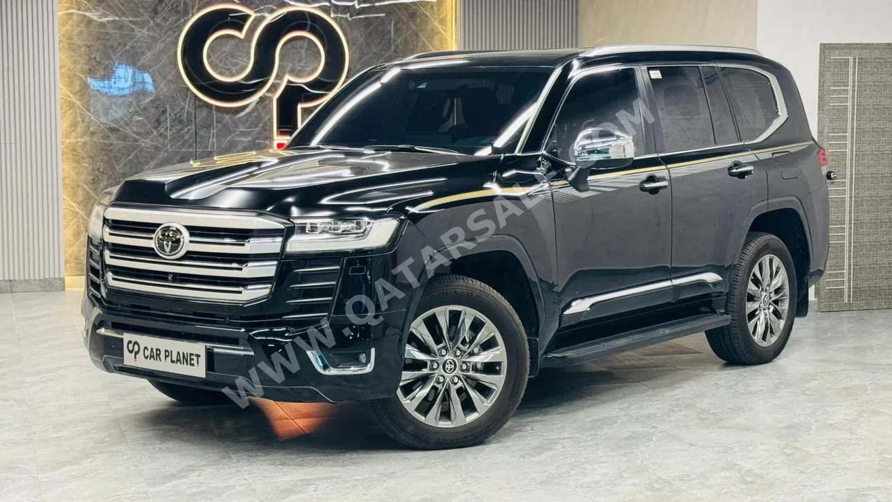 تويوتا لاند كروزر في اكس ار توين توربو 2023 اوتوماتيك 7,000 كم 6 سلندر دفع رباعي اس يو في أسود تحت الضمان
