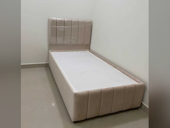 الأسّرة - فردي - الأصفر - متضمنة المرتبة