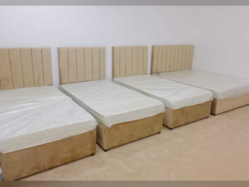 الأسّرة - فردي - الأصفر - متضمنة المرتبة