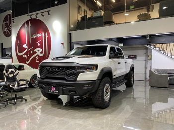 Dodge Ram 1500 RHO 2025 Automatic 3,000 Km 8 Cylinder Four Wheel Drive (4WD) Pick Up White With Warranty