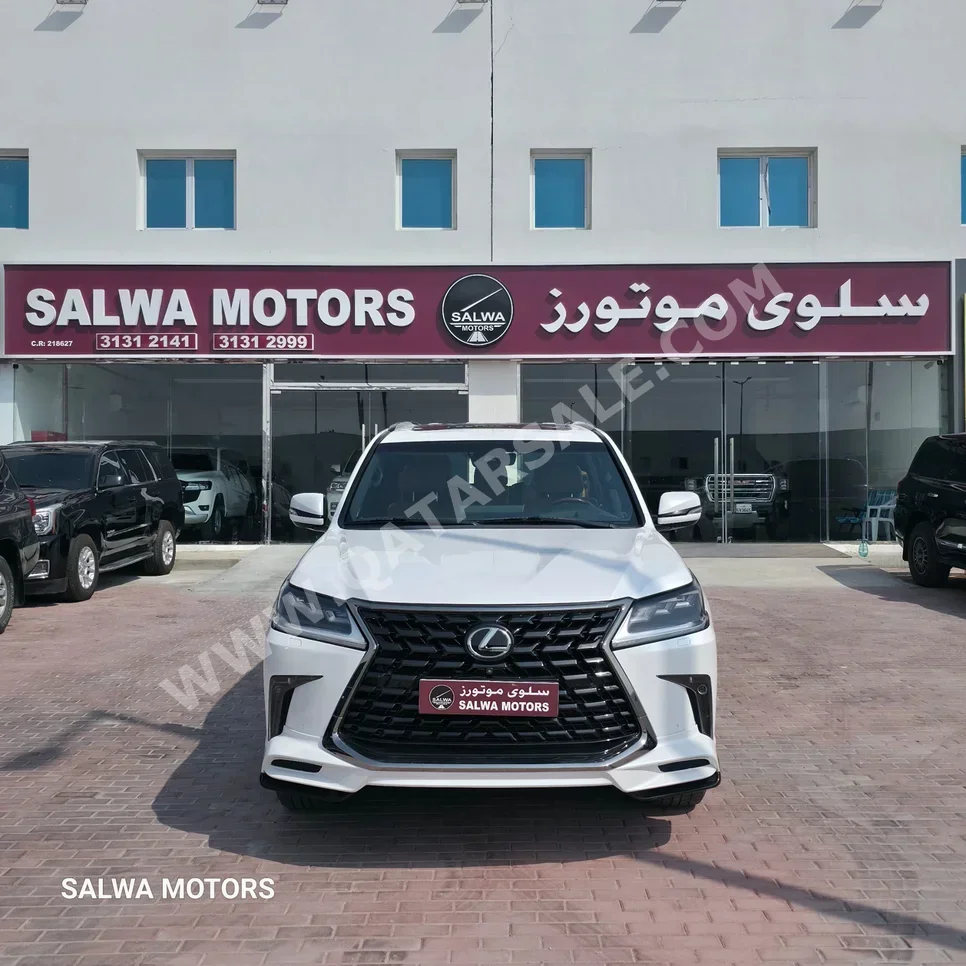 لكزس ال اكس 570 اس بلاك ايديشن 2021 اوتوماتيك 215,000 كم 8 سلندر دفع رباعي اس يو في أبيض