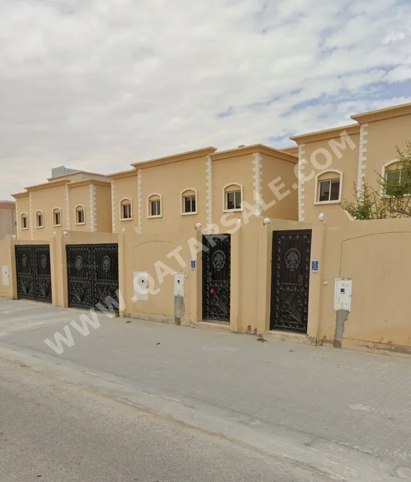 مباني ,ابراج ومجمعات - سكن عائلي - الوكرة - الوكرة للبيع