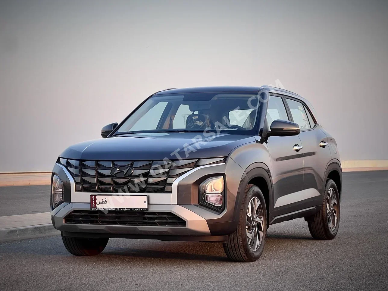 هيونداي كريتا ديلوكس 2025 اوتوماتيك 0 كم 4 سلندر سحب امامي اس يو في رمادي تحت الضمان