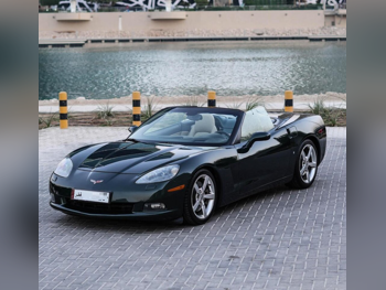 شفروليه كورفيت سي 6 2009 اوتوماتيك 45,000 كم 8 سلندر دفع خلفي كشف أخضر غامق