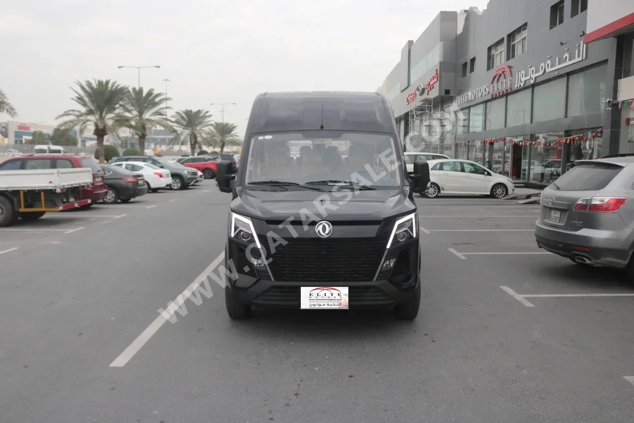 دونج فنج  أي 30  4 سلندر  باص  أسود  2022