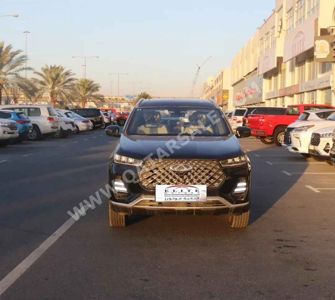 شيري تيكو 7 برو 4 سلندر إس يو في 2 في 4 أسود 2023