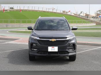 شفروليه  كابتيفا إل إس  4 سلندر  هاتش باك  رصاصي  2024