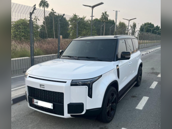 Rox Motor  Jishi  01 VIP  2026  Automatic  3,000 Km  4 Cylinder  Four Wheel Drive (4WD)  SUV  White  With Warranty