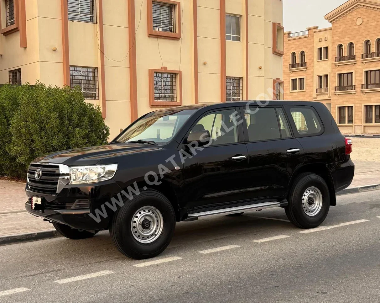 تويوتا لاند كروزر جي 2019 عادي 177,000 كم 6 سلندر دفع رباعي اس يو في أسود