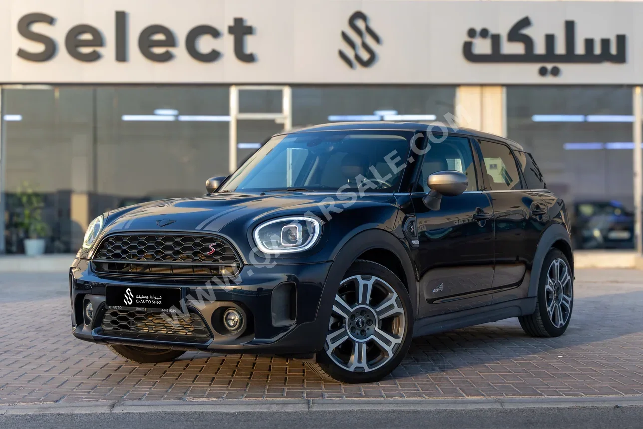 ميني كوبر كاونتري مان اس 2022 اوتوماتيك 59,000 كم 4 سلندر سحب امامي هاتشباك أزرق غامق