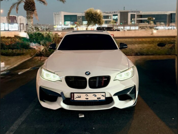 BMW M-Series 2 2017 Automatic 88,000 Km 6 Cylinder Rear Wheel Drive (RWD) Coupe / Sport White