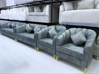 الأرائك والكنب والكراسي لايف ستايل  طقم كنب  - قماش  - متعدد الألوان