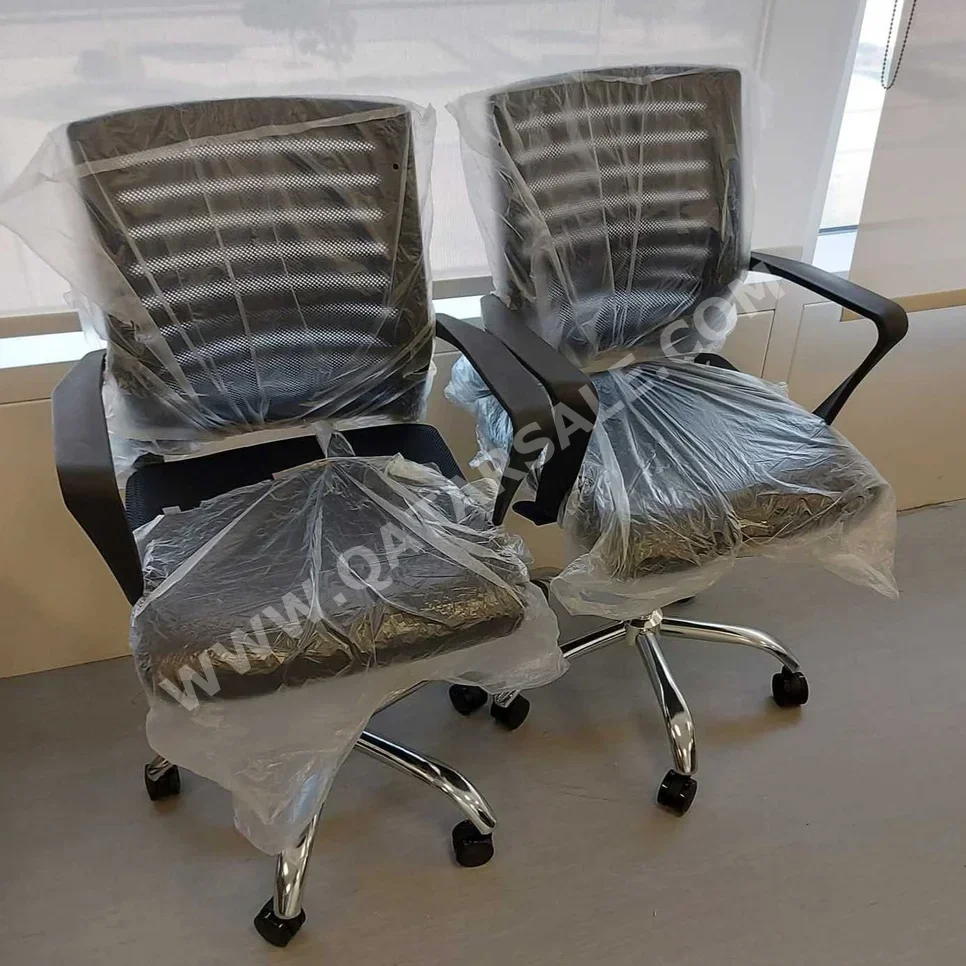 Chairs, Stools & Benches - Black - Single Piece