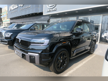 بي واي دي  دينزا  بي 8  2026  اوتوماتيك  0 كم  4 سلندر  دفع رباعي  اس يو في  أسود  تحت الضمان