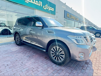 Nissan  Patrol  Platinum  2015  Automatic  360,000 Km  8 Cylinder  Four Wheel Drive (4WD)  SUV  Silver