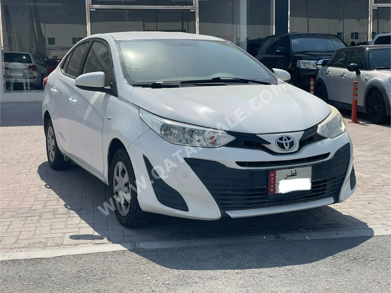 Toyota Yaris 2019 Automatic 240,000 Km 4 Cylinder Front Wheel Drive (FWD) Sedan White