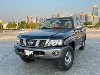 نيسان  باترول  سوبر سفاري  2021  عادي  111,000 كم  6 سلندر  دفع رباعي  اس يو في  أسود