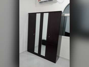 خزائن ودواليب الملابس والزينة - دوحة فيرنيتشر - خزائن - أسود