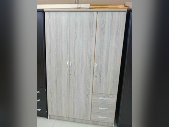 خزائن ودواليب الملابس والزينة - لايف ستايل - خزائن - خشب السنديان